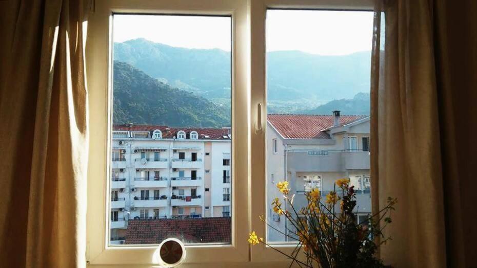 Nataliia Twister Apartment Μπούντβα Εξωτερικό φωτογραφία